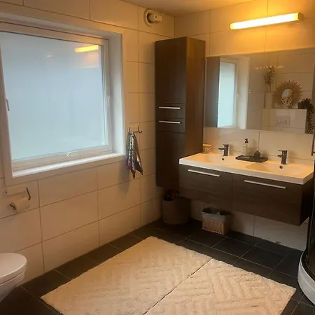 Apartament With 4 Bedrooms, Available For Ons Stavanger